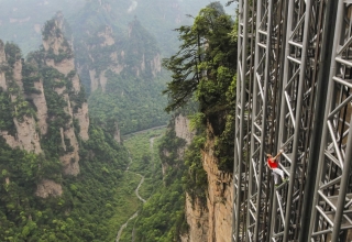 img empty - هیجان انگیزترین آسانسور جهان در چین