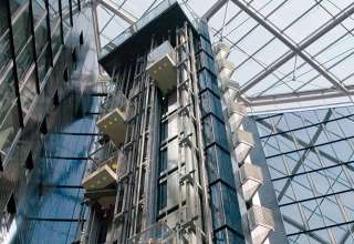 img empty - آیا سقوط آسانسور امکان پذیر است؟