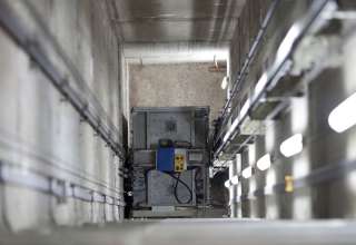 img empty - مقررات ایمنی که در آسانسورهای الکتریکی باید در نظر گرفت چیست؟