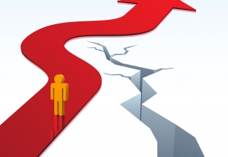 img empty - واکنش معکوس به یک بحران