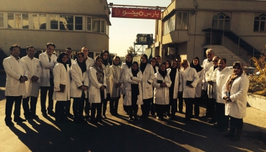 img empty - "علی خسرو شاهی" مدیر و کارخانه دار،صاحب کارخانجات پارس مینو در کتاب خاطراتش آورده است