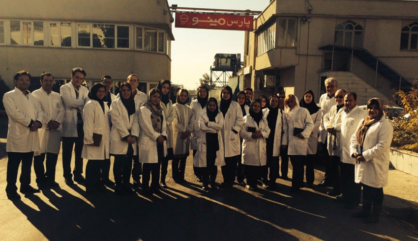 img empty - "علی خسرو شاهی" مدیر و کارخانه دار،صاحب کارخانجات پارس مینو در کتاب خاطراتش آورده است