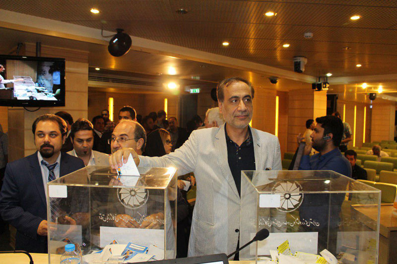 43 - گزارش کامل مراسم انتخابات اولين دوره سنديكای فروشندگان آسانسور و پله برقی استان تهران
