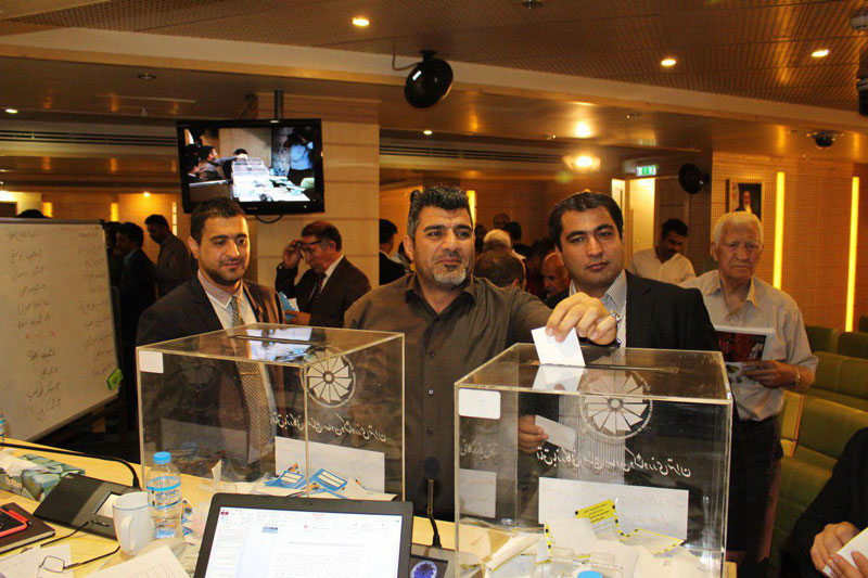 44 - گزارش کامل مراسم انتخابات اولين دوره سنديكای فروشندگان آسانسور و پله برقی استان تهران